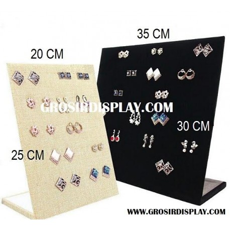 Display Papan Anting Ukuran 20x25 cm Bludru Medium Lubang Perlengkapan Toko Aksesoris