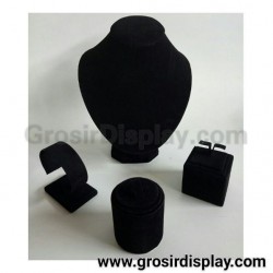 Set Display Bludru Hitam Perhiasan Cincin Kalung Anting Gelang Pajangan Beludru Seserahan Lamaran Perlengkapan Pernikahan
