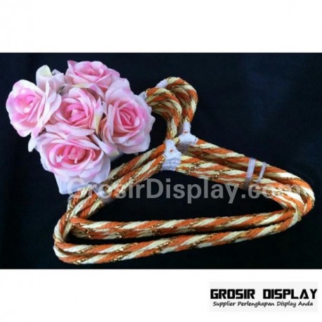Gantungan Baju Ulir Hanger Motif Lilit Rotan Anak