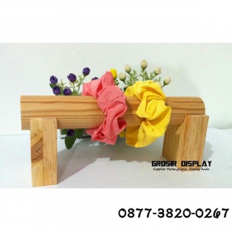 Display Gelang Kayu 1 Susun Pajangan Aksesoris