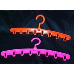 Hanger Sisir 8 lubang Warna Plastik Pajangan Jilbab Kerudung
