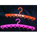 Hanger Sisir 8 lubang Warna Plastik Pajangan Jilbab Kerudung